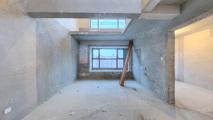 新星宇诗书世家二手房实景图