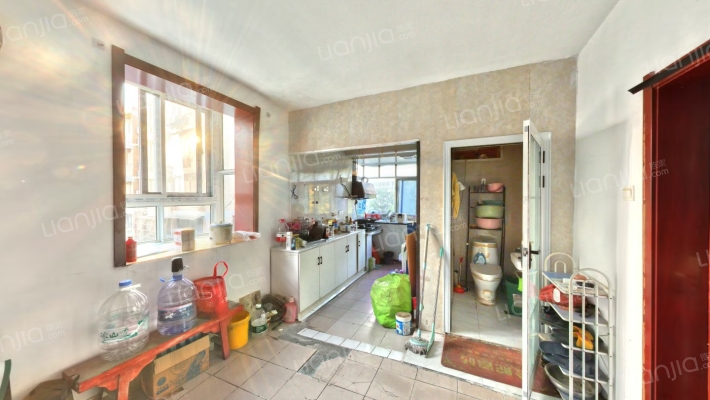 机械厂宿舍二手房实景图