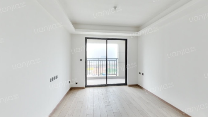 和昌盛世城邦恒园二手房实景图