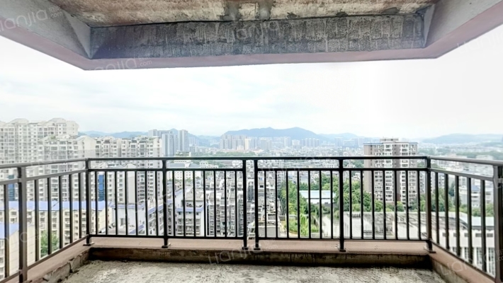 乾程大厦二手房实景图