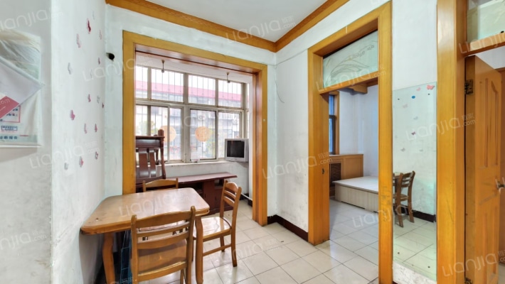 展二社区二手房实景图