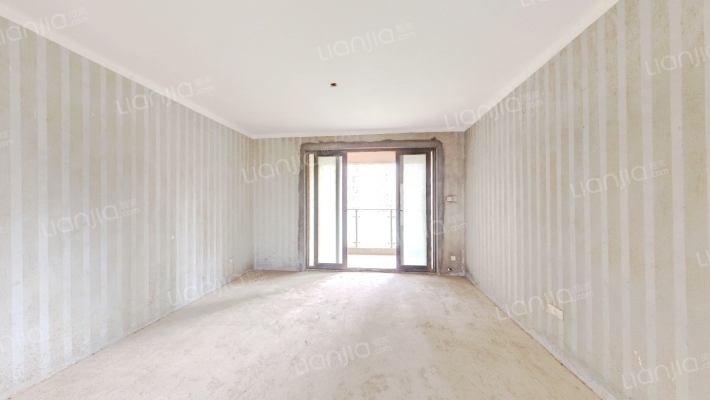 国贸天琴湾东区二手房实景图