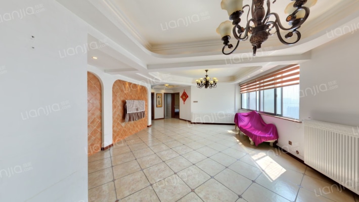 东方摩卡二手房实景图