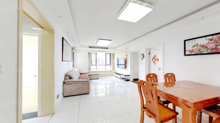 金色蓝庭二手房实景图