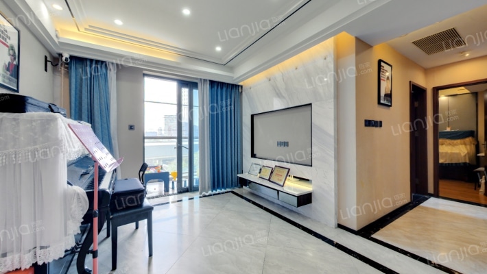 豪方天际花园二手房实景图