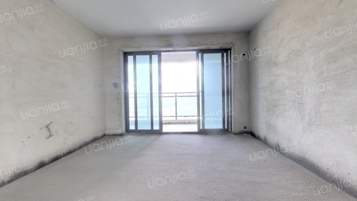 隆生金山湖中心花园二手房实景图