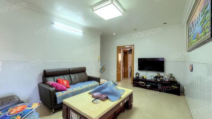 西堤路12号二手房实景图