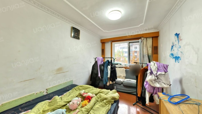 八角北路11号院二手房实景图