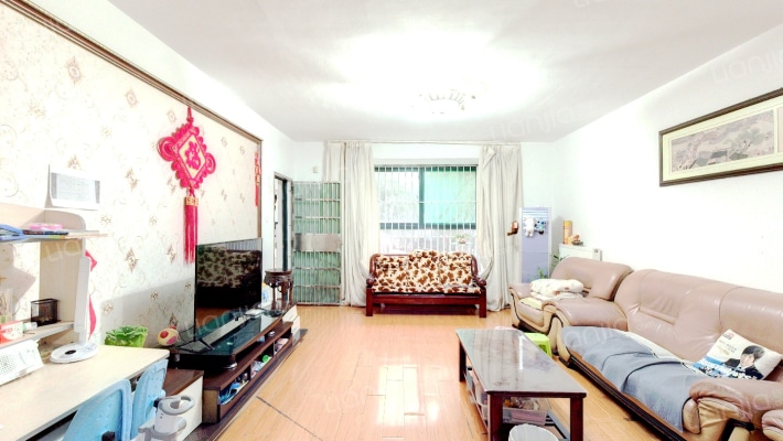 滨湖春天二手房实景图