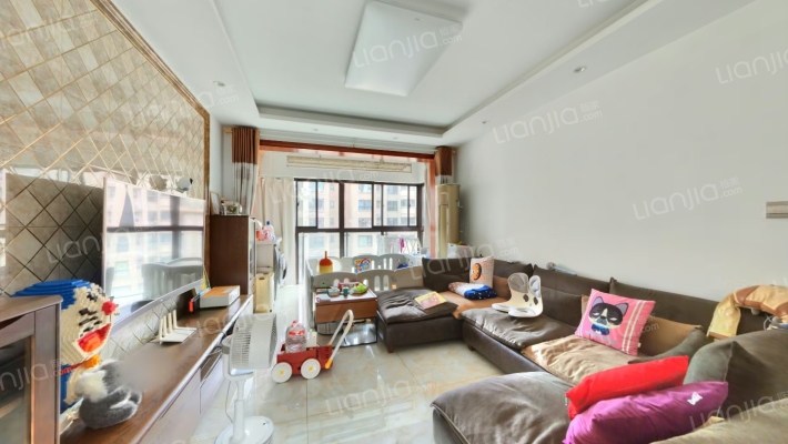 合景峰汇八期二手房实景图