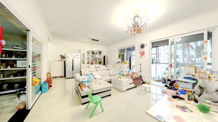 鹭湖宫七号B组二手房实景图