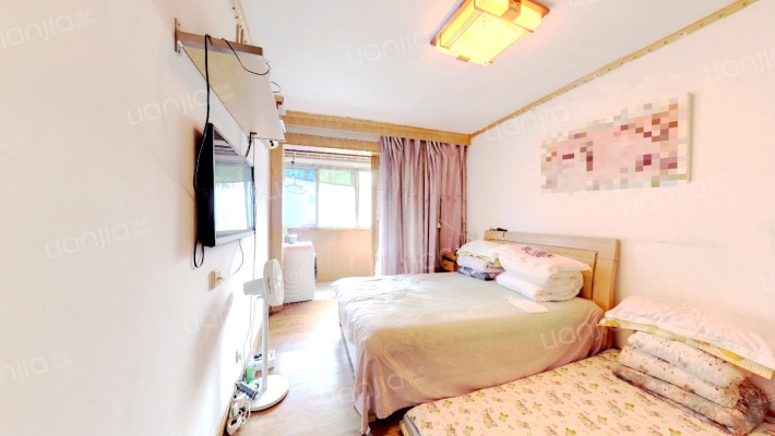 十字街110号二手房实景图