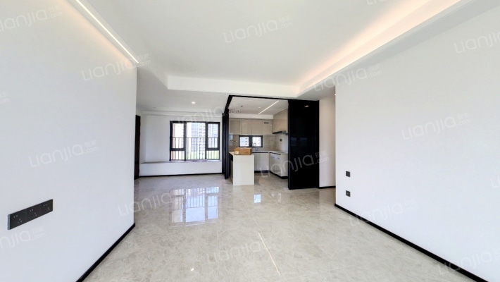 新澳海岸花园二手房实景图