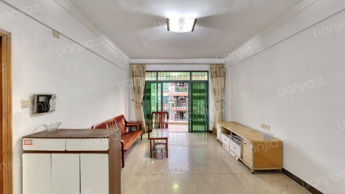 天紫华庭二手房实景图