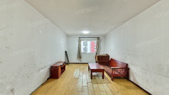 万科城盛锦苑二手房实景图