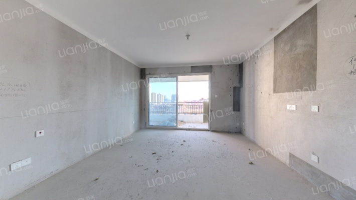 济高致远翡翠园二手房实景图