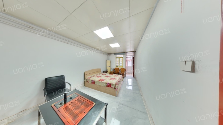 三角线街二手房实景图