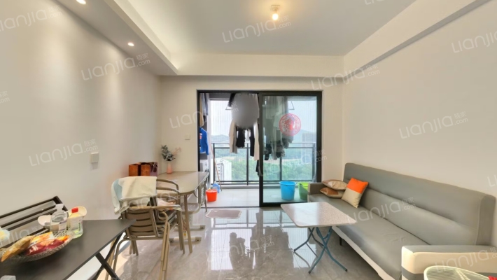 金地云上二手房实景图