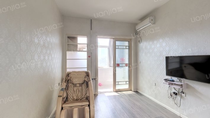 解放路129号二手房实景图