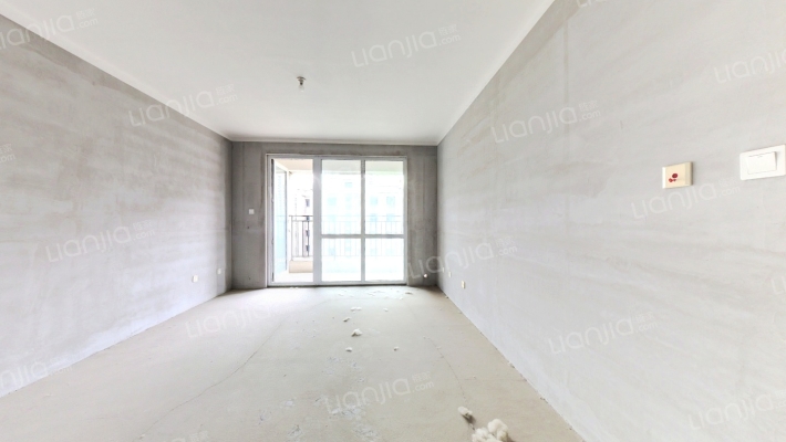 洋房 一梯两户 南北通透   央企社区-客厅