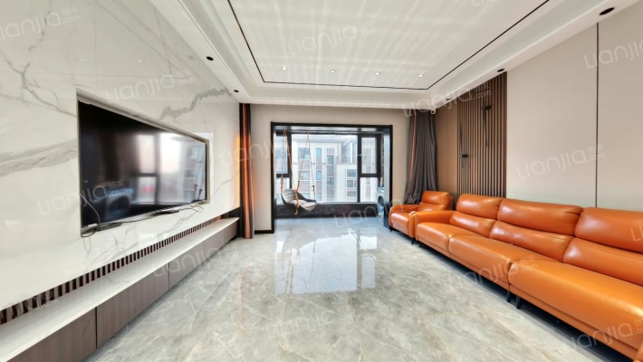 中凯龙湖领墅二手房实景图