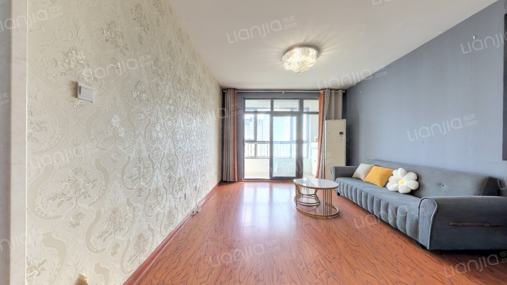 亚德里亚海湾二手房实景图