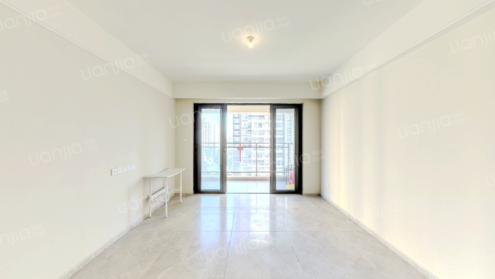 保利紫晨花园二手房实景图
