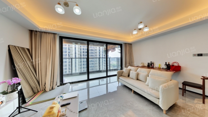 万科·保利·滨河湾花园二手房实景图