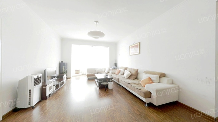 新苑小区二手房实景图