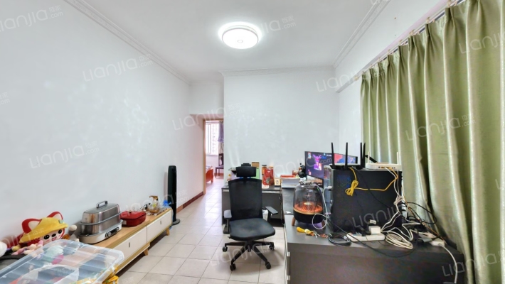 加拿大花园二手房实景图