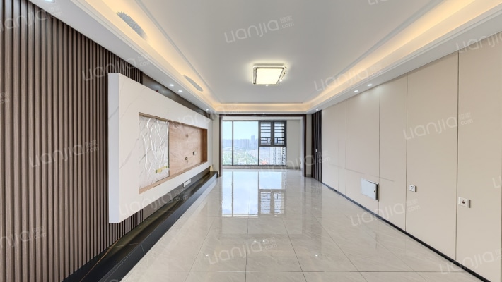 世茂璀璨天城二手房实景图