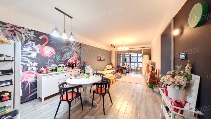 富力湾云上二手房实景图