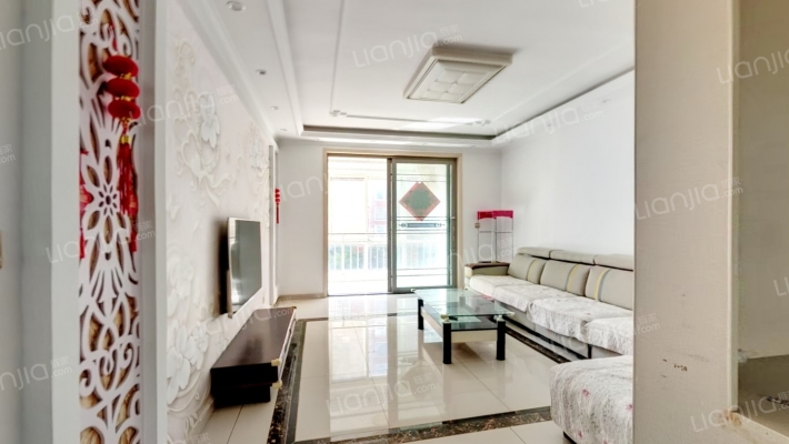 蓝天彼岸花园二手房实景图