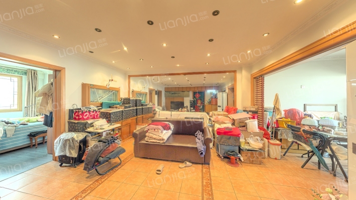 黑龙江路26号二手房实景图