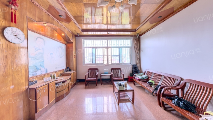 长源花园二手房实景图