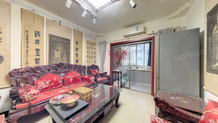 聚馨佳苑二手房实景图