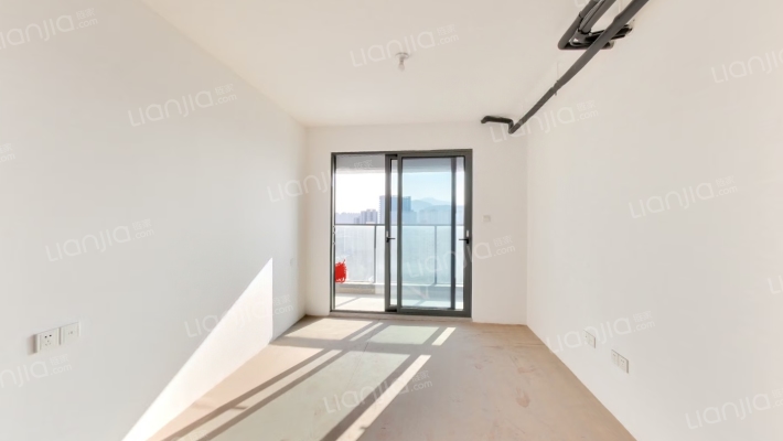 中海鹿洲府二手房实景图