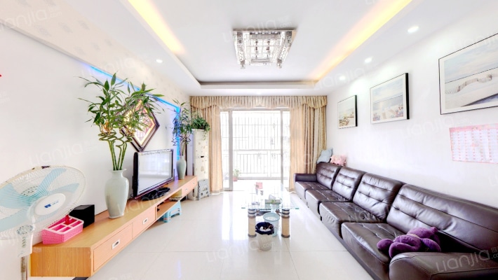 粤顺华庭二手房实景图