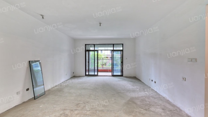 琉森水岸二期二手房实景图