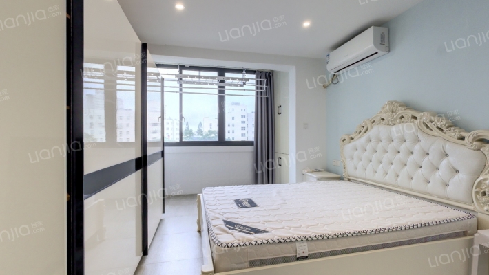 江苏路734弄二手房实景图