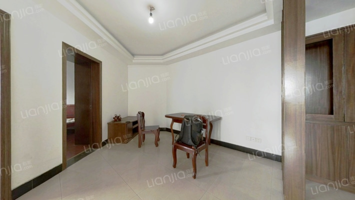 广汇综合楼二手房实景图