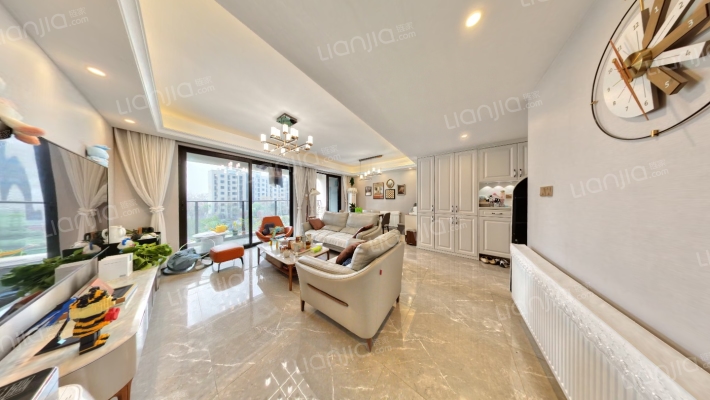 朗悦府静园二手房实景图