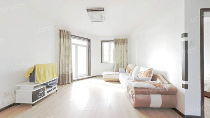 美林西岸一期二手房实景图