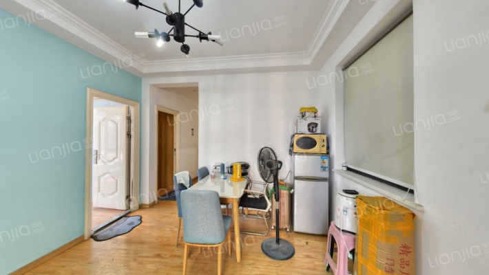 德信君宸二手房实景图