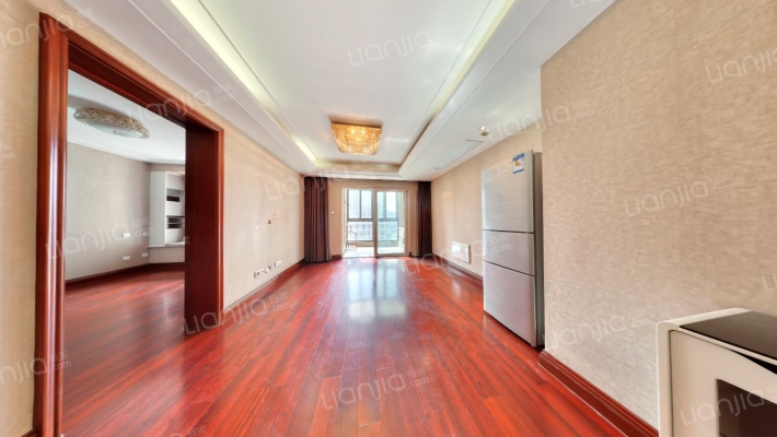 金地栖霞居二手房实景图