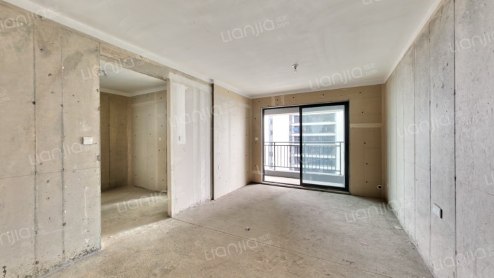 旭辉雨金广场二手房实景图