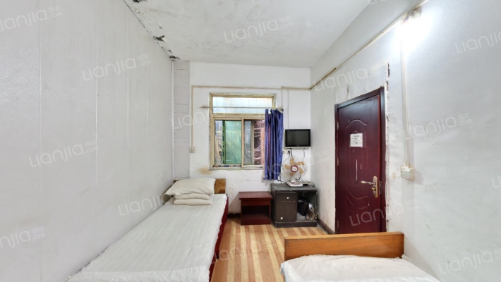 西七路36号二手房实景图