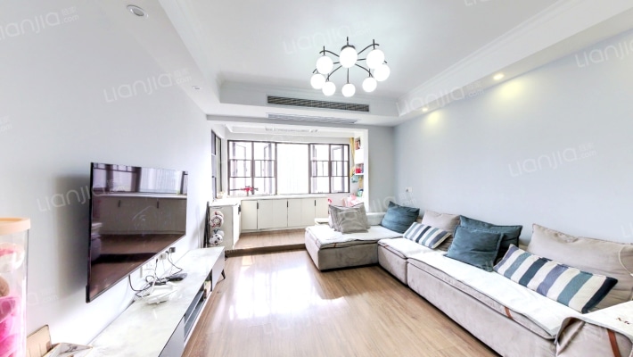 中国铁建梅溪青秀三期二手房实景图