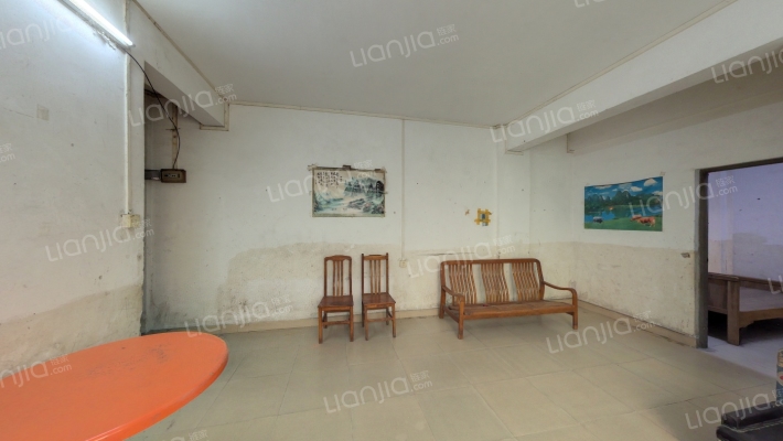 银源广进员工公寓二手房实景图