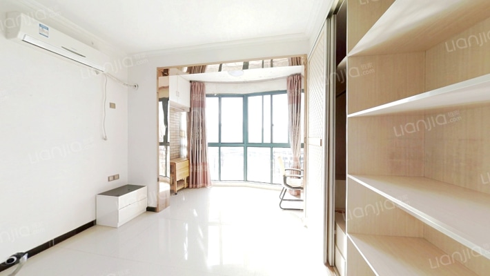 香江国际佳元二手房实景图